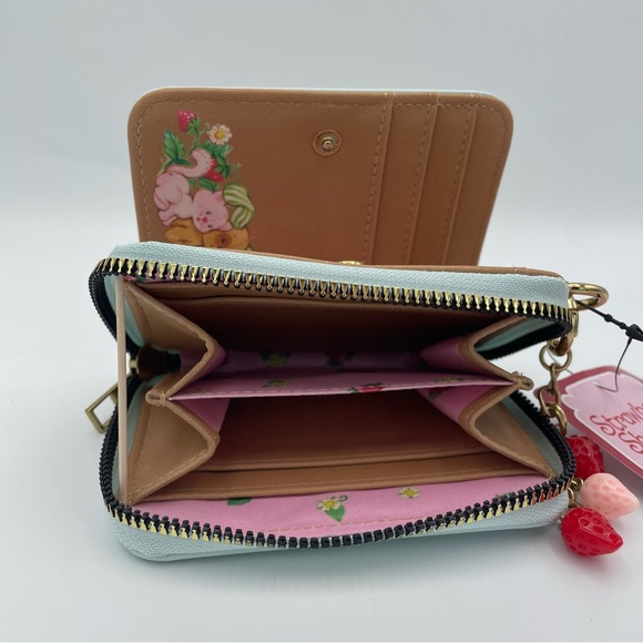 Strawberry Shortcake Characters Zipper Wallet NWT - Picture 4 of 5